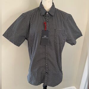 Across the Pond black white geometric short sleeve button up shirt Size large